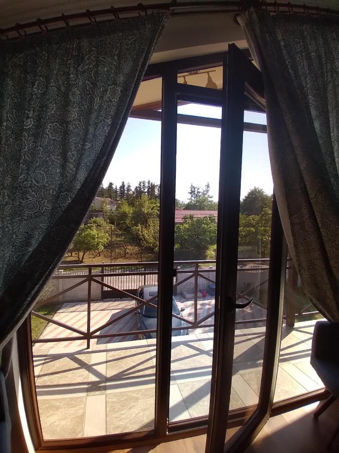 Апарт-Отель "У Речки" Kuchkisabano Exterior foto
