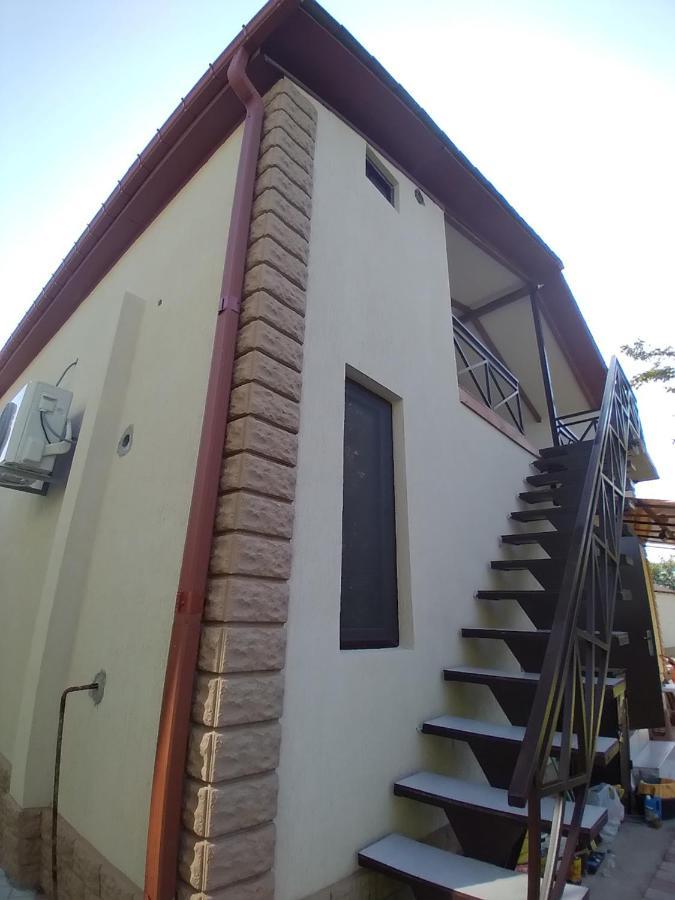 Апарт-Отель "У Речки" Kuchkisabano Exterior foto