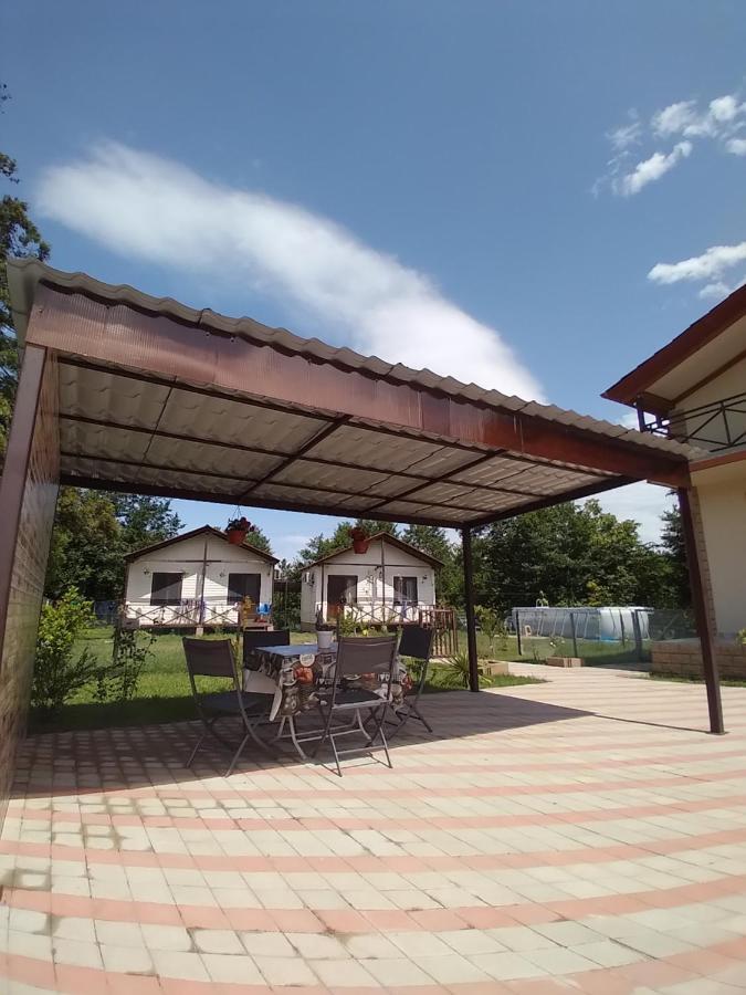 Апарт-Отель "У Речки" Kuchkisabano Exterior foto